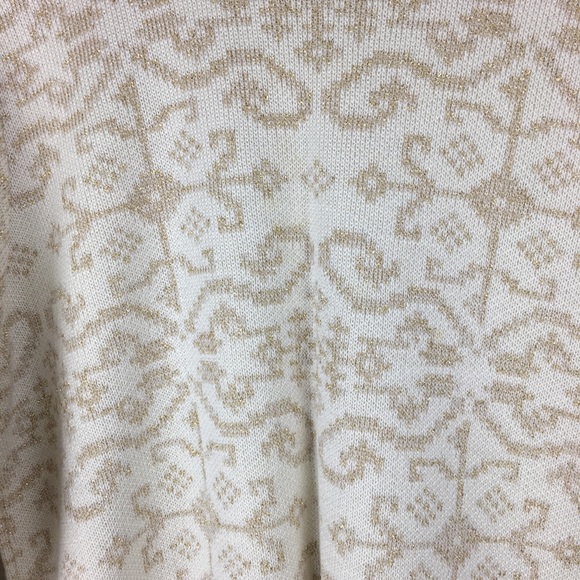 Vintage Holiday Sweater with Gold Pattern - Picture 5 of 10